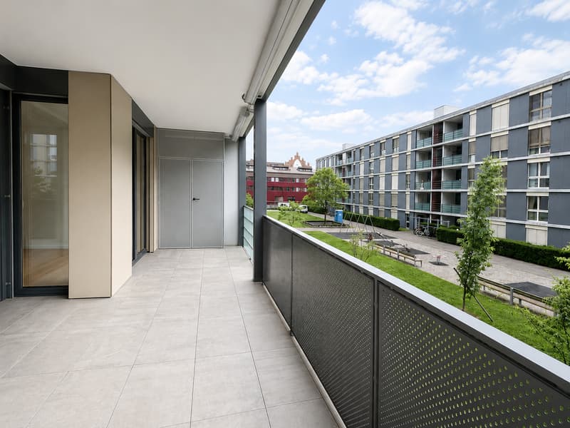Gedeckter Balkon West
