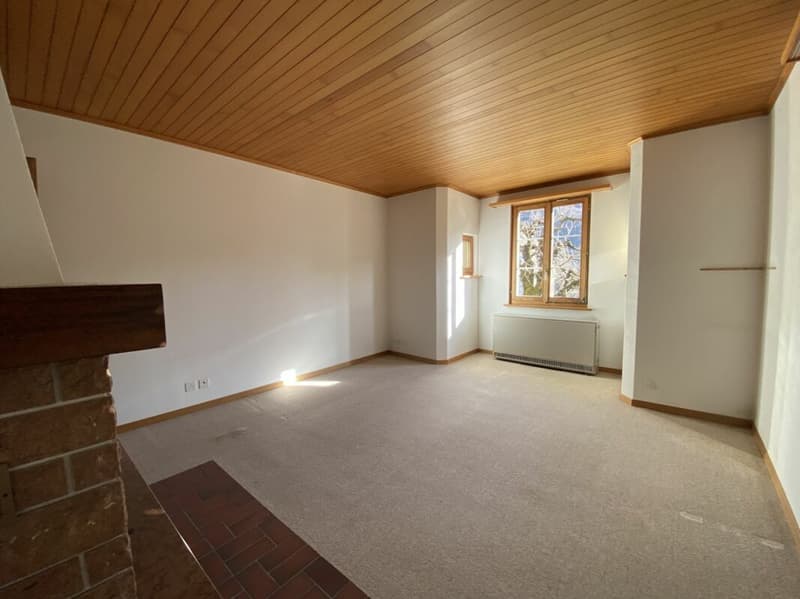 Single-family house with seating areas, balcony, garage (6)