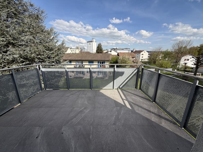 Schöne 3.5-Zimmerwohnung an zentraler und trotzdem ruhiger Lage zu vermieten (9)