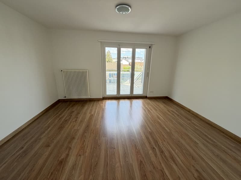 Schöne 3.5-Zimmerwohnung an zentraler und trotzdem ruhiger Lage zu vermieten (5)