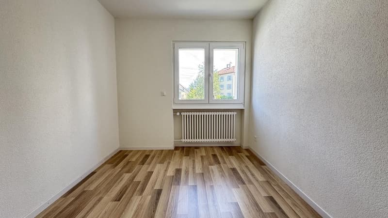 Frisch renovierte, helle 4.5-Zimmer-Wohnung letzte Gelegenheit! (5)
