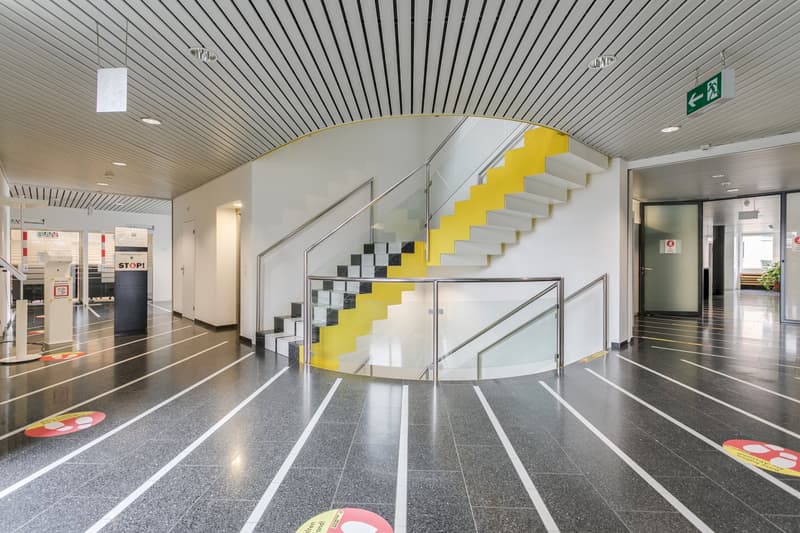 Moderne Büroräume in Rapperswil SG mit optimaler Infrastruktur (3)