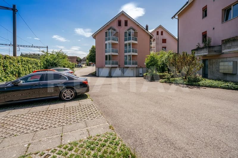 Gut angebunden: unkomplizierte 3½-Zimmer-Wohnung mit Garten (4)