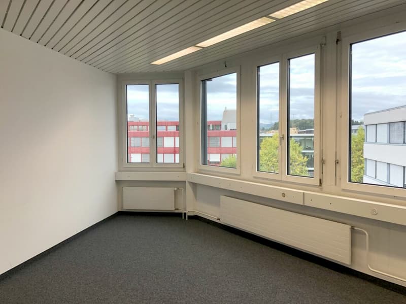 Büro 156 m2 in Steinhausen (3)