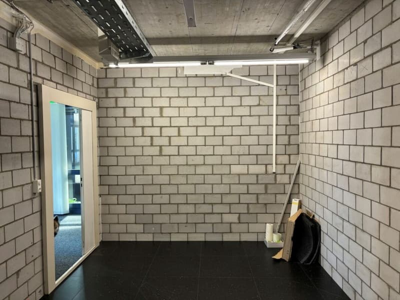 220 m² fertig ausgebautes Büro im 3. OG - sofort bezugsbereit (11)