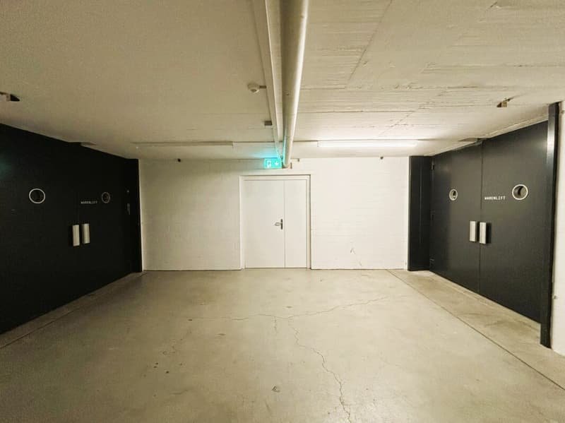 104 m² Lagerraum im 1. UG mit Anlieferungsrampe und Warenlift - Steinhausen (8)