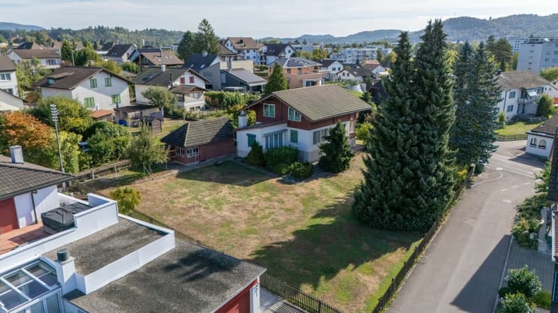 Attraktives Bauland mit Entwicklungspotenzial in Oberentfelden (3)