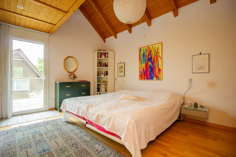 Schlafzimmer Eltern mit Bad en Suit, Balkon und Galerie