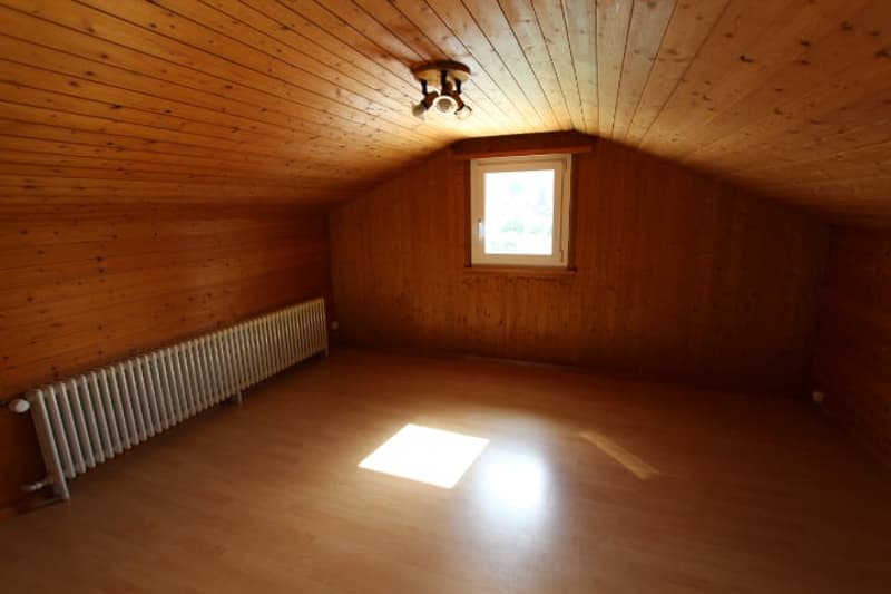 Zu vermieten 4.5 Zi.-Wohnung mit Balkon (14)