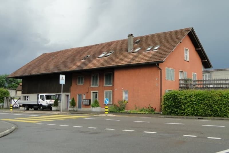 Umbaubedürftiges MFH an sehr zentraler Lage (4)