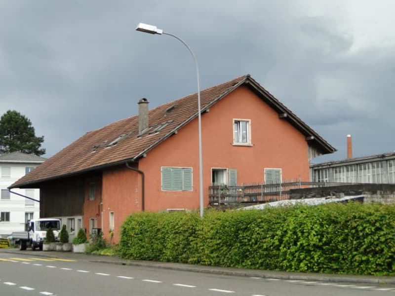 Umbaubedürftiges MFH 10 Wohnungen an sehr zentraler Lage (2)