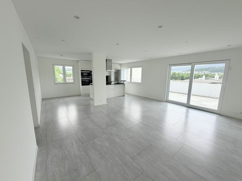 Attraktive, sehr moderne 4.5 Zimmer Maisonette (1)