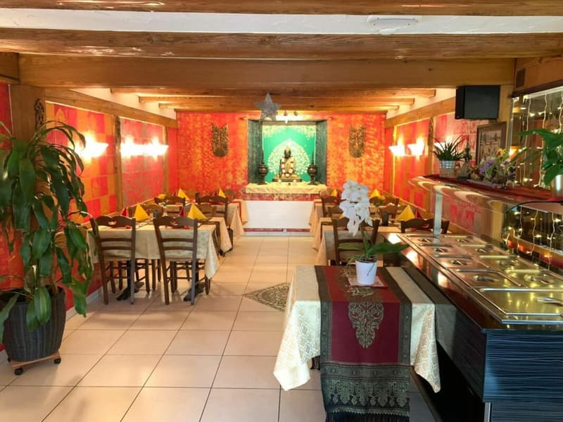 Asia Restaurant (bis 100 Sitzplätze) mit grosser Stammkundschaft (1)