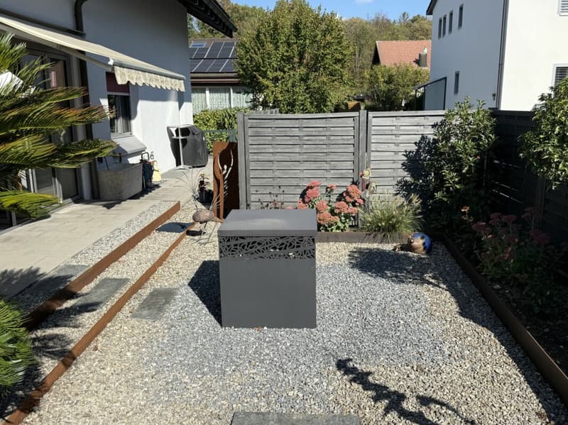 Renoviertes Einfamilienhaus mit einem Wintergarten (20)
