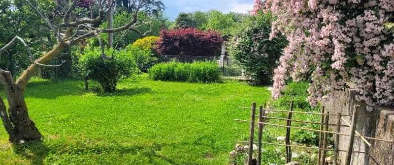 LUMINOSO 3,5 LOCALI CON GIARDINO A COLDRERIO (8)