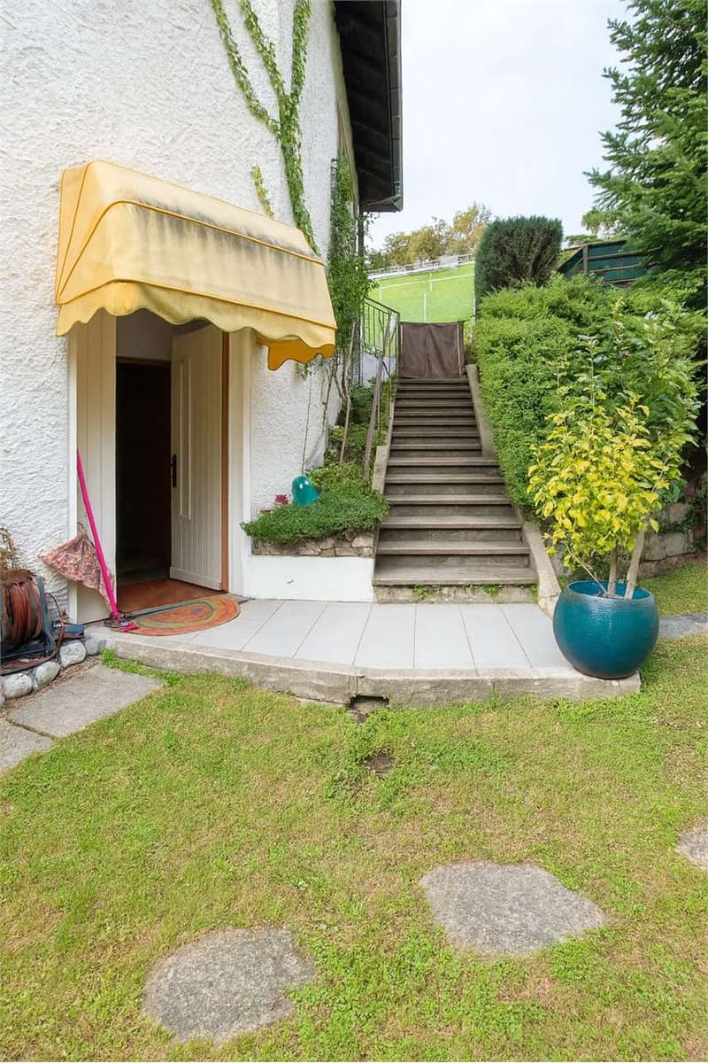 Pazzallo 3,5 con giardino e due mensilità offerte (1)