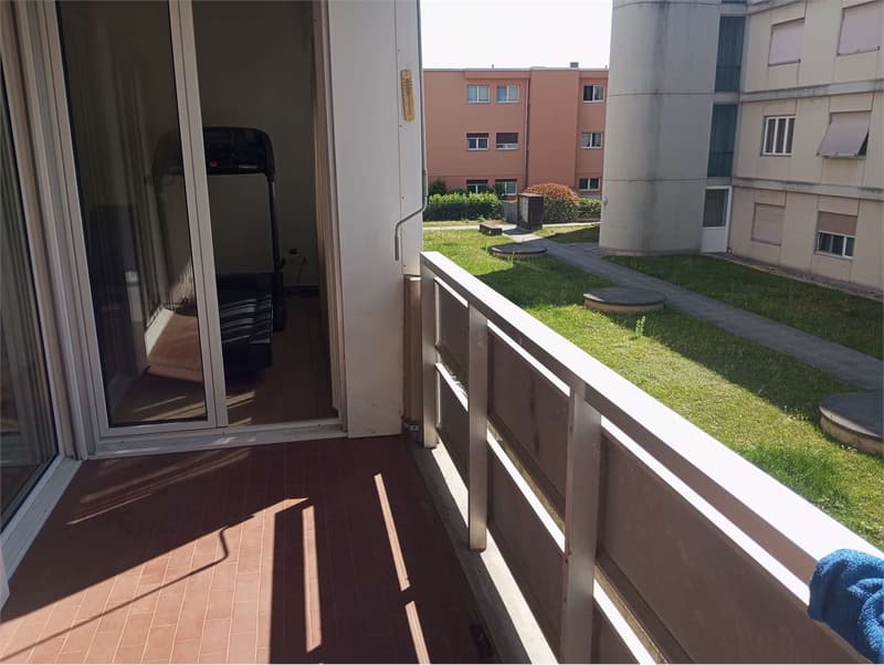 LAMONE - 3.5 LOCALI RISTRUTTURATO CON BALCONE E AUTORIMESSA (9)
