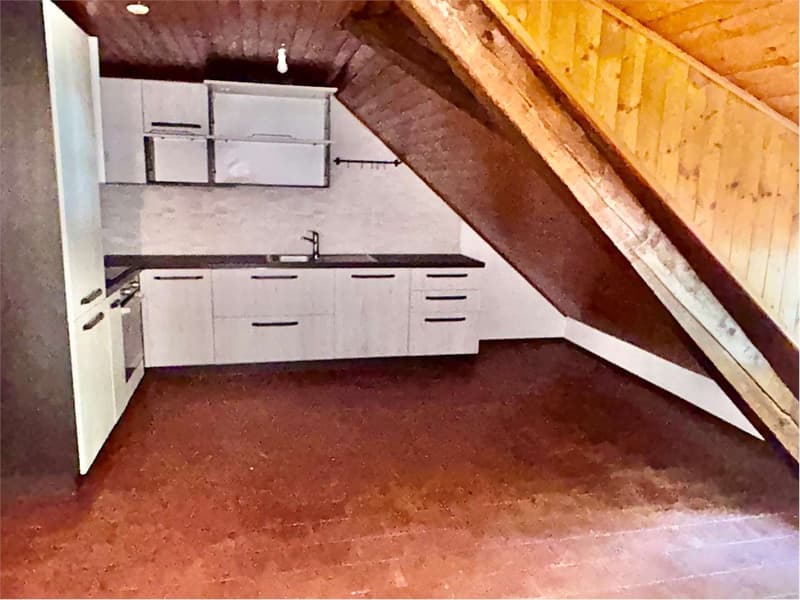 RIVA SAN VITALE: 4  MANSARDATO (4)