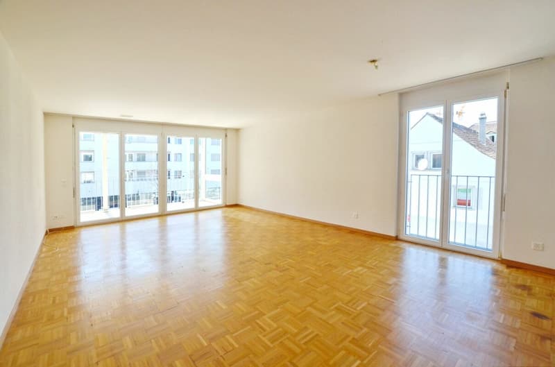 4.5 Zimmer-Eigentumswohnung mit Balkon (2)