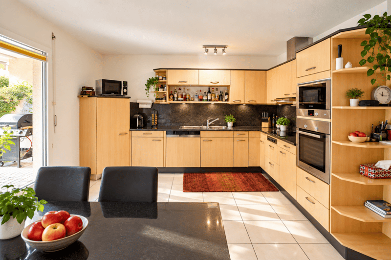 Grosszügiges Zweifamilienhaus - 7 ½ Zimmer und 5 ½ Zimmer (10)