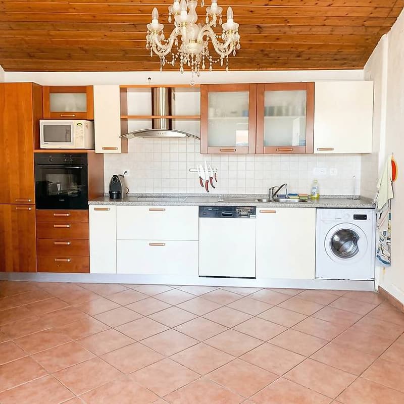 Stabile a reddito, trasformabile in casa unifamiliare (11)