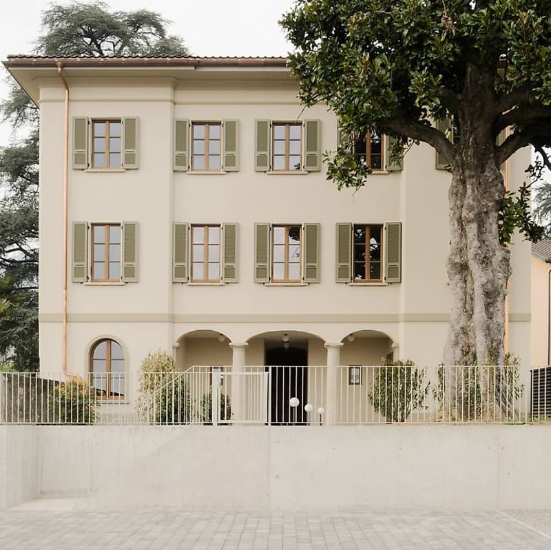 Eleganti 4.5 locali in villa storica ristrutturata (2)