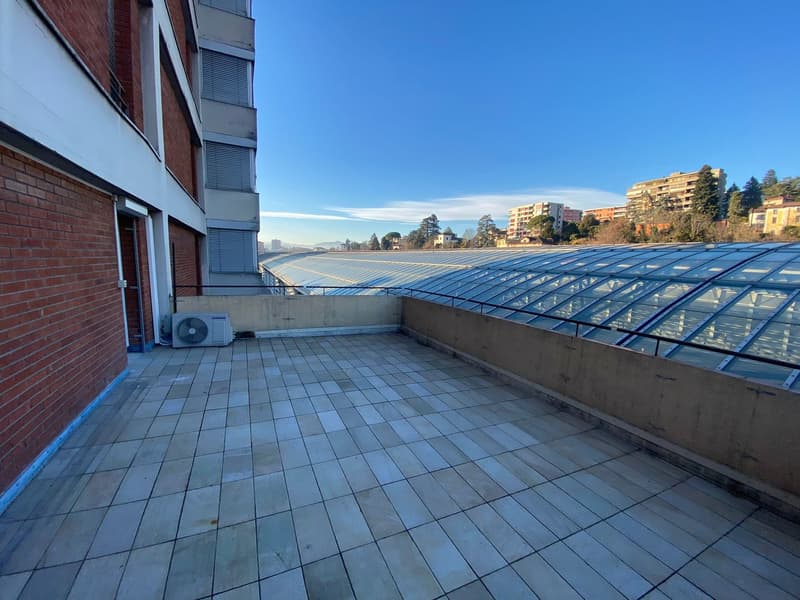 terraced roof, tiled flooring, glass walls, air conditioning unit