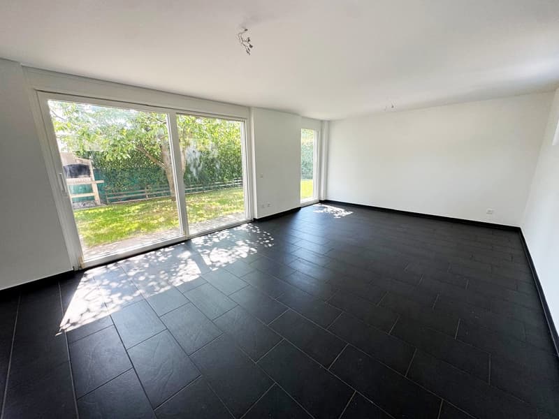 Villetta unifamiliare in vendita a Stabio – 4 locali con balcone e vista verde (6)