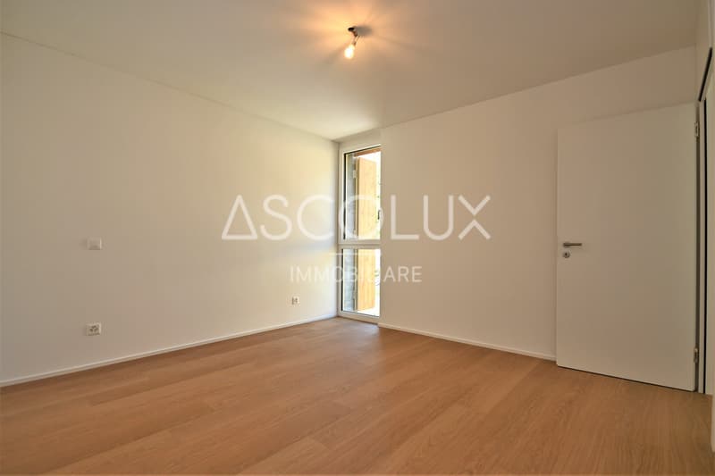 Design e Comfort – Casa d’Angolo Contigua in Zona Residenziale (12)