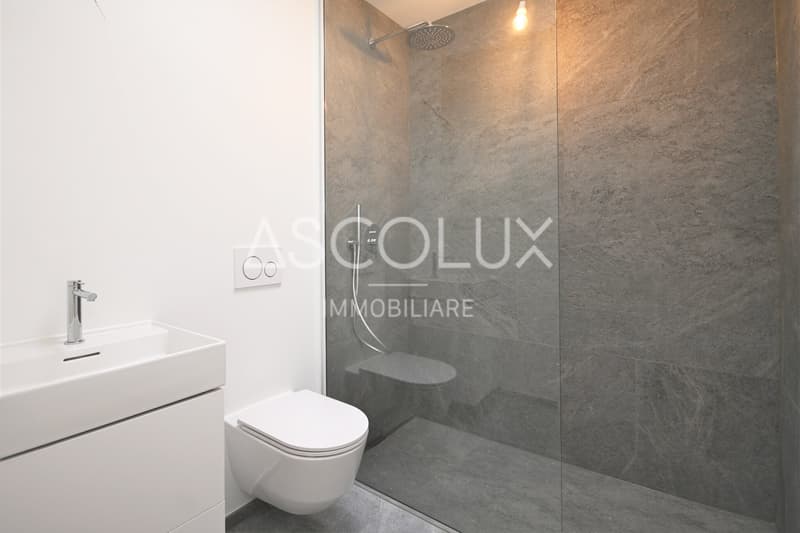 Design e Comfort – Casa d’Angolo Contigua in Zona Residenziale (13)