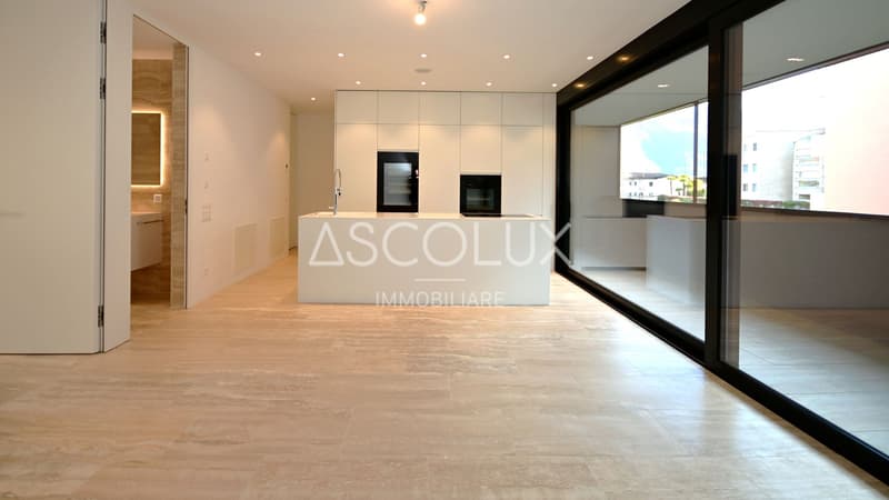 Moderno Appartamento 2.5 locali in residenza con spazio piscina esterna riscaldata e sauna (3)