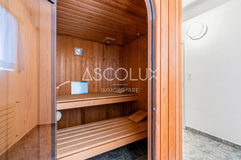 Freistehende 6-Zimmer-Villa mit Garten und Außenbereichen (22)