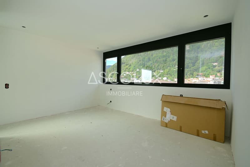 Exklusive Attikawohnung mit grosser gedeckter Terrasse – 3 Parkplätze inklusive (11)