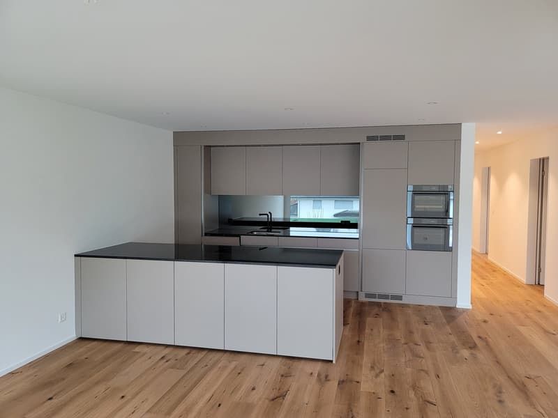 Attraktive 4.5-Zimmer-Obergeschosswohnung mit hochwertigem Ausbau und traumhaftem Ausblick (5)
