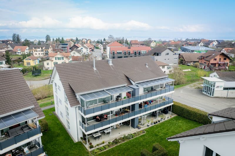 Zuhause sein am Bodensee! Attraktive 7.5-Zimmer-Eigentumswohnung im Zentrum von Altnau! (1)
