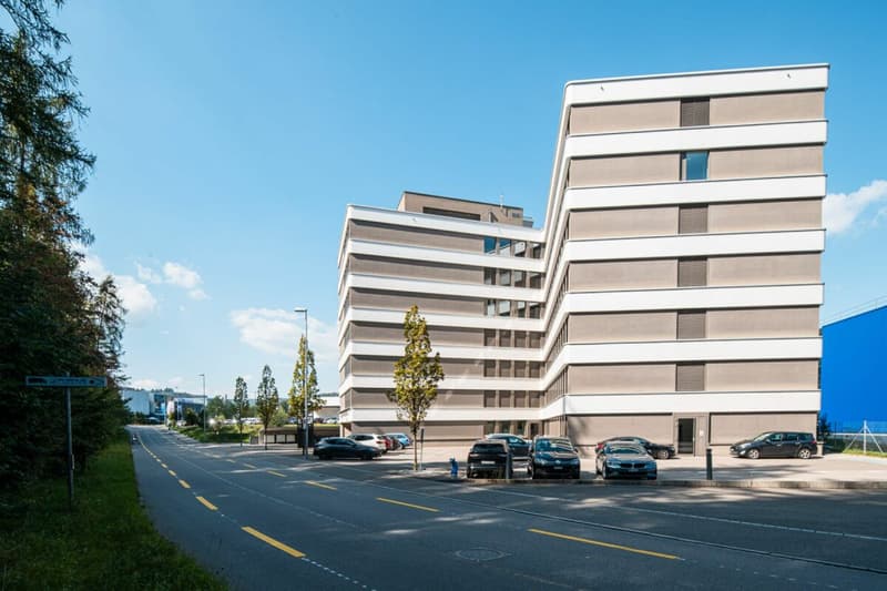 Progettazione flessibile dell'ufficio: 658 m2 di spazio per le tue esigenze aziendali (10)