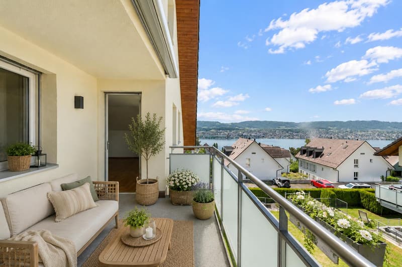 Wunderschöne 4.0 Zimmerwohnung in Erlenbach (11)