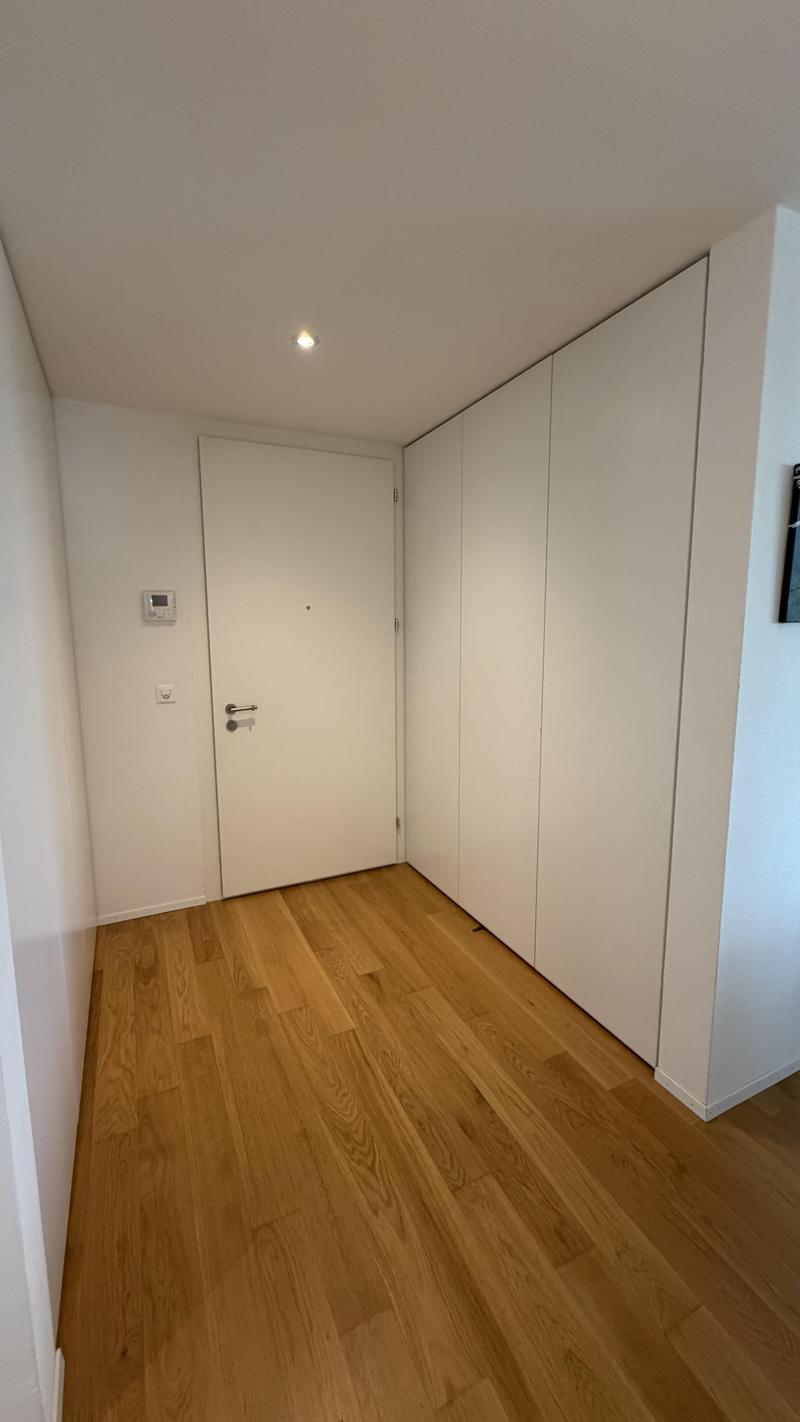 schöne und helle 4.5 Zimmerwohnung in Kloten zu vermieten (4)