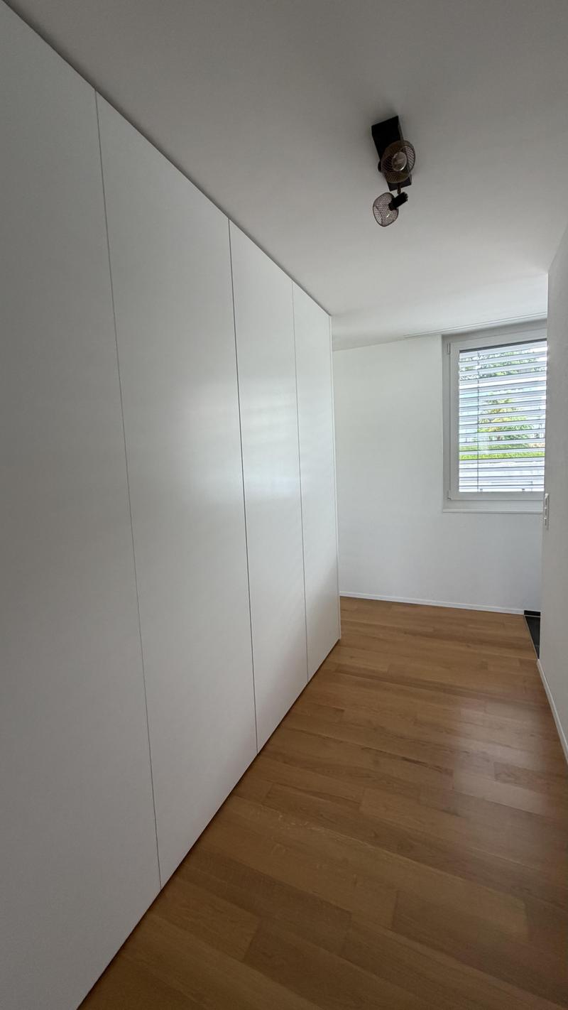 schöne und helle 4.5 Zimmerwohnung in Kloten zu vermieten (9)