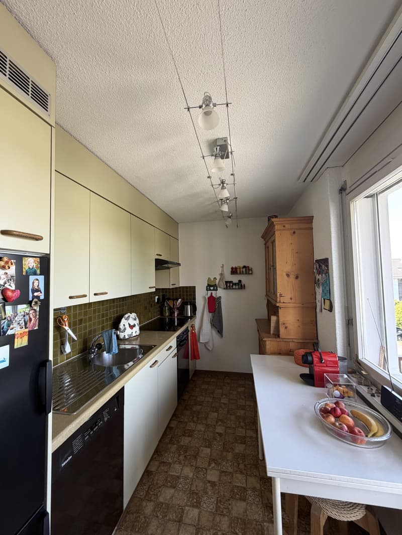 Charmante 6.5 Zimmerwohnung in Brüttisellen / Befristet bis 30.11.2027 (3)