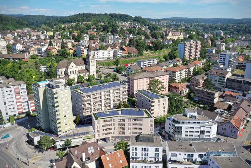 Moderne 2.5-ZWG im Herzen von Neuhausen! (1)