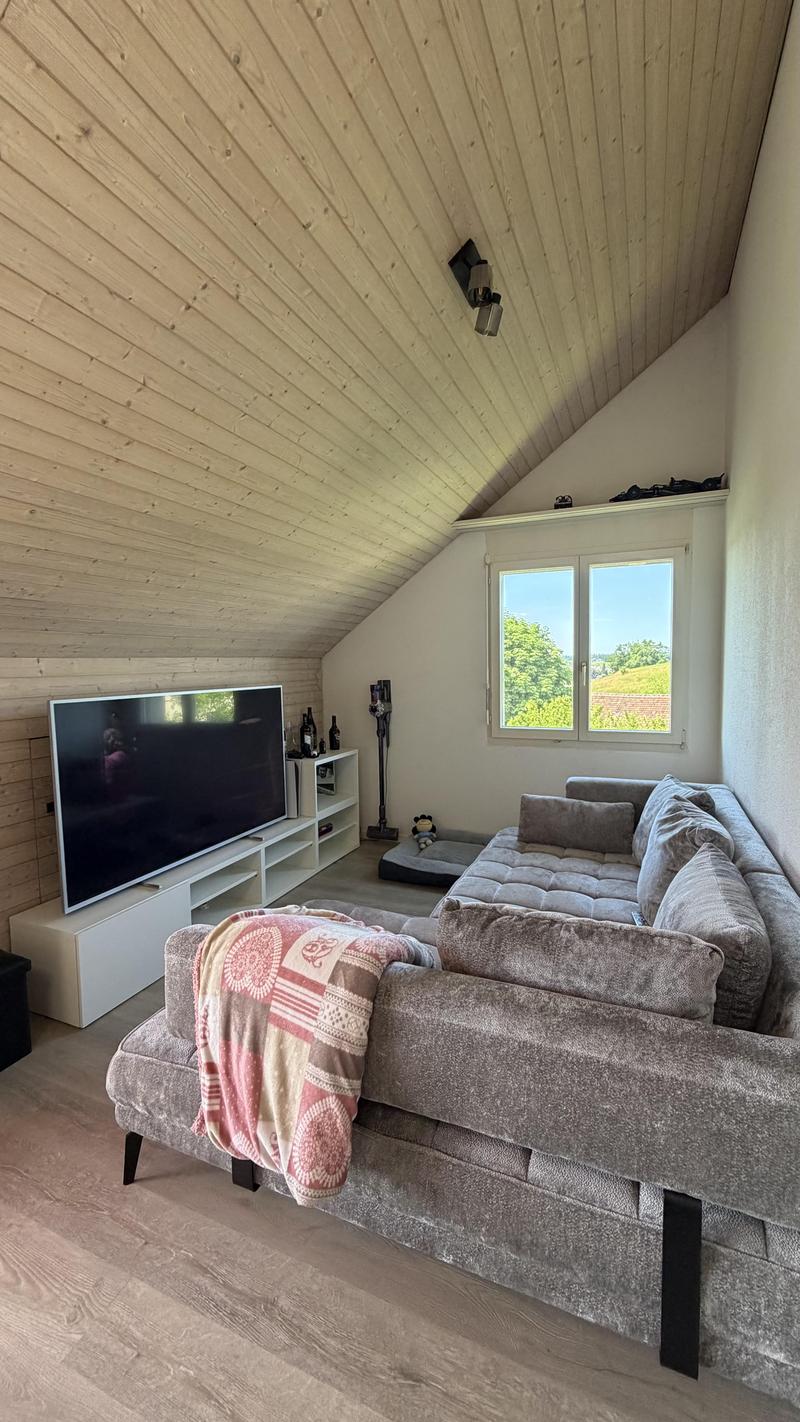 Befristet bis 30.09.2027 / 3-Zimmer-Wohnung in Tann (4)