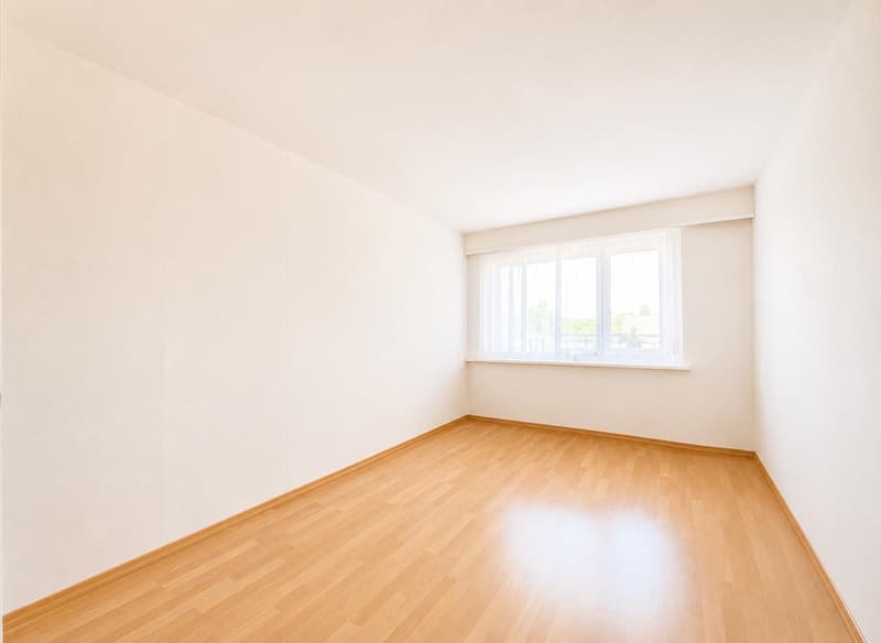Schöne 3.5 Zimmerwohnung in Neuhausen am Rheinfall (5)