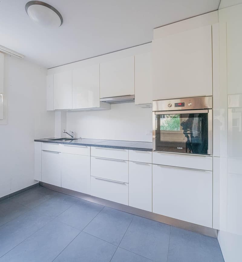 Grosszügige 3.5-Zimmer-Wohnung im beliebten Herblinger-Quartier (2)