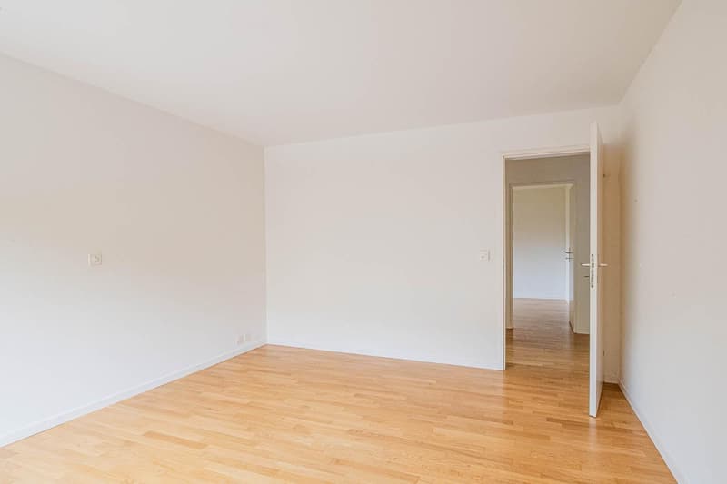 Grosszügige 3.5-Zimmer-Wohnung im beliebten Herblinger-Quartier (3)