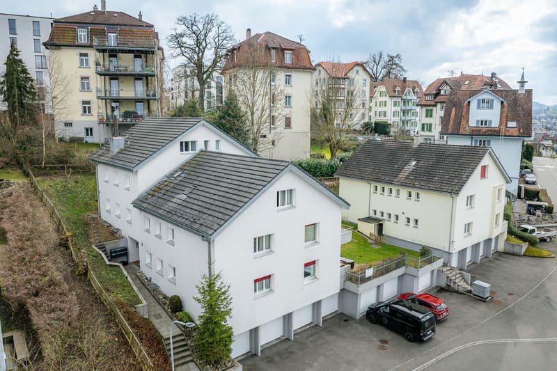 Geschützte Garagenbox an zentraler Lage (2)