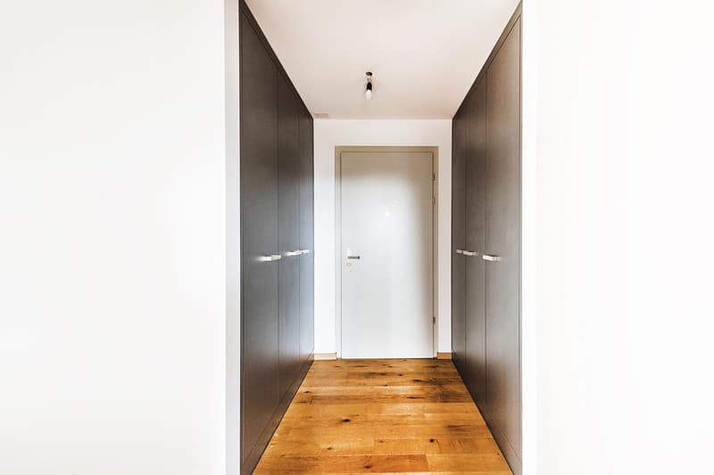 Hochwertige 4.5-Zimmerwohnung mit Terrasse in sonniger Lage (6)