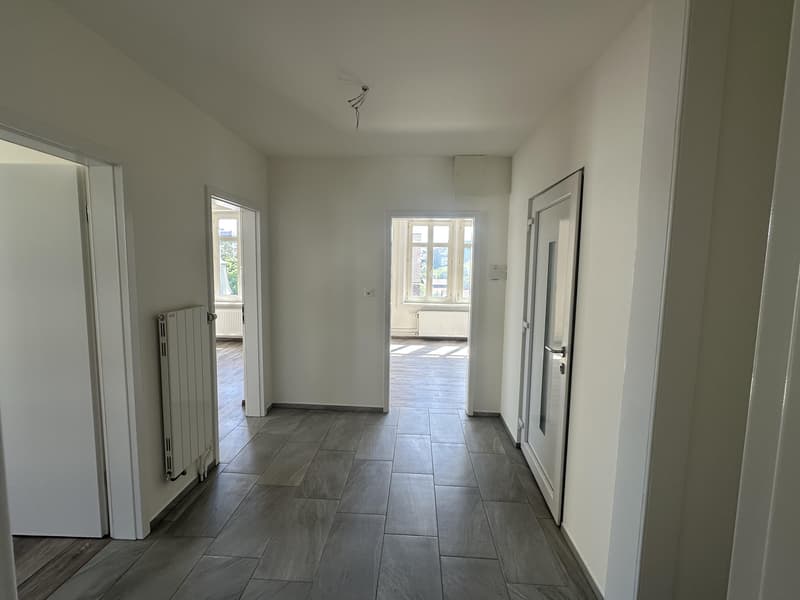 Helle und moderne 4.5-Zimmer-Wohnung mit durchdachtem Grundriss (4)