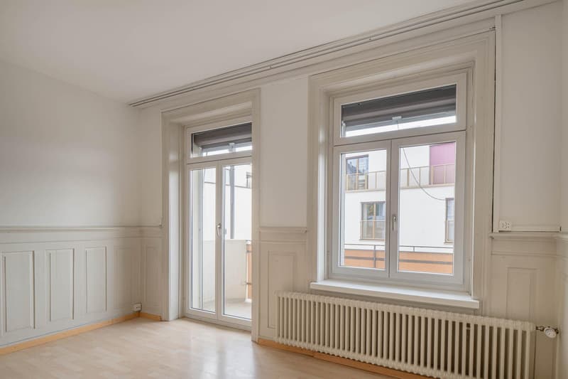 Charmante 3-Zimmer-Wohnung mit Altbauflair an zentraler Lage in Zürich (3)