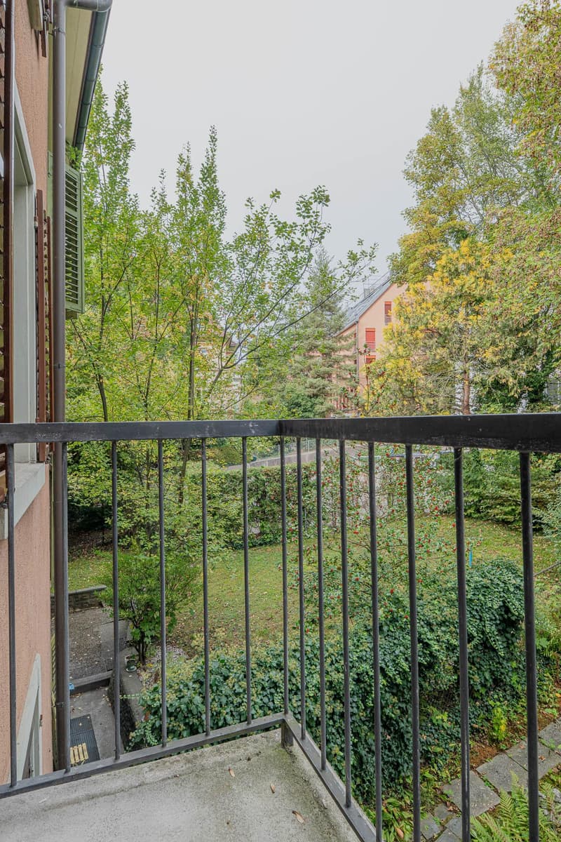 Charmante 3-Zimmer-Wohnung mit Altbauflair an zentraler Lage in Zürich (9)